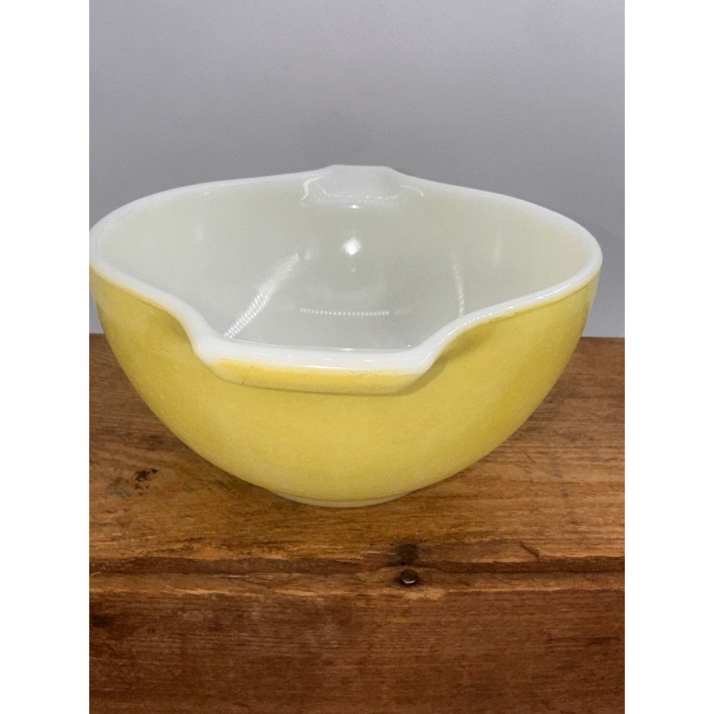 Vintage Pyrex Cinderella Primary‎ Colors Nesting Bowls Set 442 441 2 Piece Lot - Picture 12 of 16